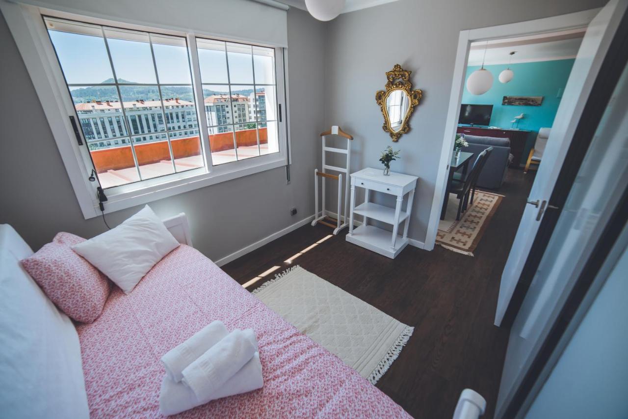 Atico Con Vistas Entre Centro Y Playa Apartment วิโก ภายนอก รูปภาพ
